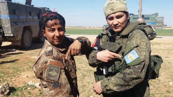 Rus askerlerinde PKK arması