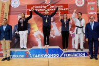 SOFYA - İzmir'e 6 Madalya İle Döndüler