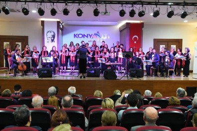 Konyaaltı Belediyesi TSM Kadınlar Korosu'ndan Konser