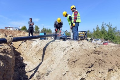 Manavgat'ta İçme Suyu Hatları Yenileniyor