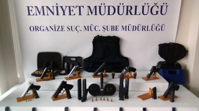 Silah Kaçakçılığı Yapan Şebeke Çökertildi Açıklaması 5 Gözaltı