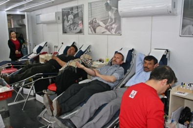 Sungurlu'da Kan Bağışı Kampanyası Başladı