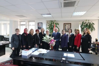 Türk Kadınlar Birliğinden Rektör Elmas'a Ziyaret