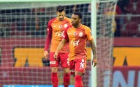 YILDIZ FUTBOLCU - Galatasaray'da Hakan Balta Şoku