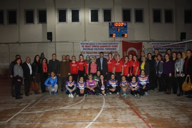 Milas'ta Kadınların Turnuvası Devam Ediyor