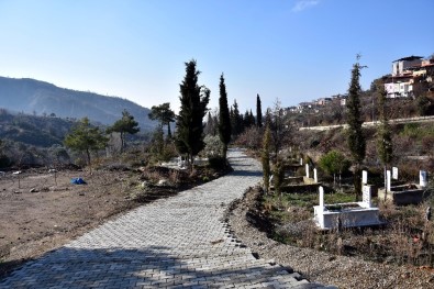Nazilli Belediyesi Köy Yollarına Elattı