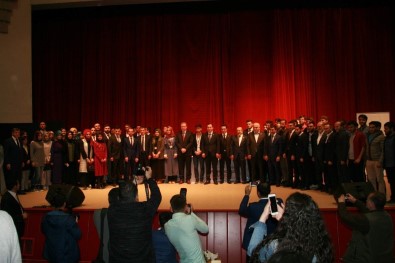 Başbakan Yardımcısı Canikli, Trabzon'da Üniversite Öğrencilerine Hitap Etti