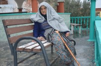 ÇAMAŞIR MAKİNESİ - 'Cami Nöbeti' Cezası Düşen Fatma Nineye İkinci Sürpriz