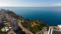 ERDAL İNÖNÜ - Erdal İnönü Kent Parkı'na 'Falez Halk Plajı'
