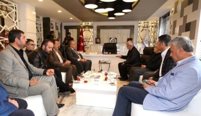 AK Parti İstanbul Milletvekili Metiner'den  Başkan Kutlu'ya Ziyaret