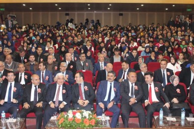 İstiklal Marşı'nın Kabulü Ve Mehmet Akif Ersoy'u Anma Günü Kilis'te Törenle Kutlandı