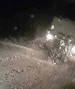 Malatya'dan Çıkan 45 Yolcu Karayolunda Mahsur Kaldı