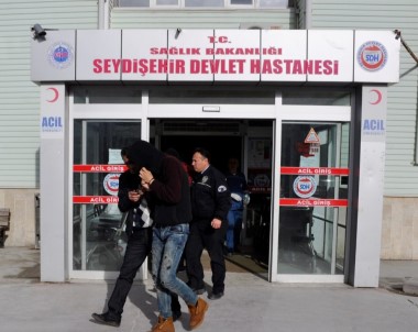 Seydişehir'de Marketten Hırsızlık Şüphelileri Yakalandı
