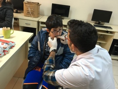 Büyükçekmece Belediyesi'nden Engellilere Ağız Ve Diş Bakımı