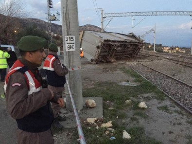 Demiryolu Tamir Aracı Devrildi Açıklaması 3 İşçi Hayatını Kaybetti