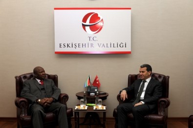 Güney Afrika Cumhuriyeti Ankara Büyükelçisi Malefane, Vali Çelik'i Ziyaret Etti