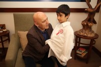 ALTıNOK ÖZ - Minik Öğrencilerden Başkan Altınok Öz'e Tıp Bayramı Ziyareti