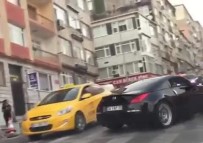TRAFİK MAGANDASI - Trafik magandası hastaneler bölgesinde drift yaptı