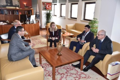 Rus Müsteşardan, Başkan Tiryaki'ye Ziyaret
