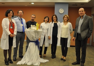 Acıbadem Adana Hastanesi 14 Mart Tıp Bayramı'nı Kutladı