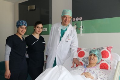 Ameliyat İçin İzmir'den Gaziantep Medicalpark Hastanesine Geldi