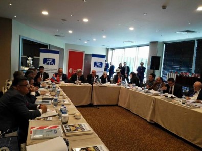 Başkan Yağcı Türk Dünyası Belediyeler Birliği Toplantısına Katıldı