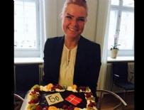 SıĞıNMA - Danimarkalı bakan, göçmenlere yönelik sertleştirmeleri pastayla kutladı