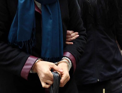 FETÖ sanığı Ali Fuat Yılmazer'in kızı gözaltına alındı