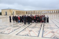 ANıTKABIR - Hasanlı Köyü Kadınları Ata'nın Huzurunda