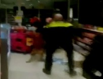 ACıMASıZ - Hollanda polisinin vahşeti kamerada