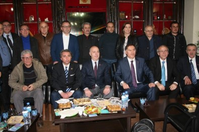 Kamu Başdenetçisi Şeref Malkoç Memleketi Trabzon'da