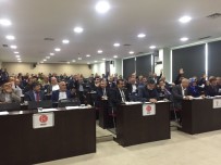 TÜRK HAVA KURUMU - Kent Meydanı Önerisi Meclisten Geçti