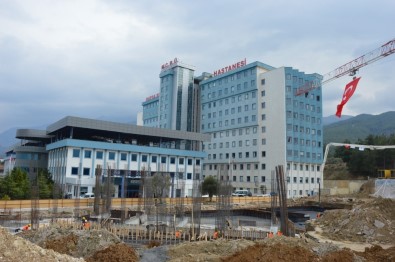 MCBÜ Hafsa Sultan Hastanesi Büyüyor