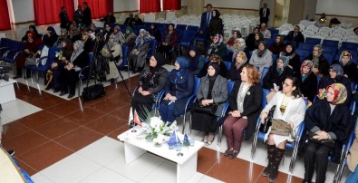 Meram'da 'Kadın Sağlığı' Konulu Farkındalık Eğitimi Düzenlendi