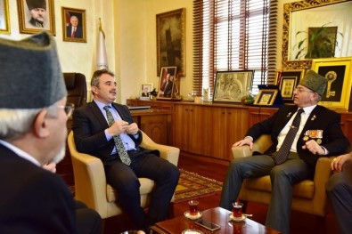 Çakır Açıklaması 'Şehitlerimizin Ve Gazilerimizin Yeri Apayrı'