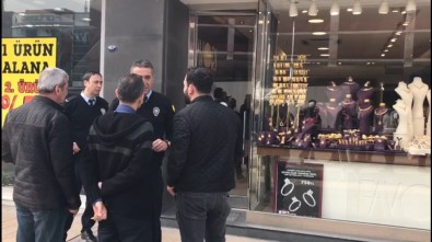 İzmir'de Kuyumcu Soygunu