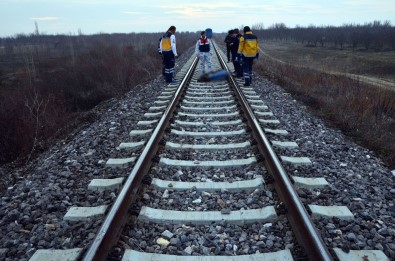 Konya'da Tren Raylarında Ceset Bulundu