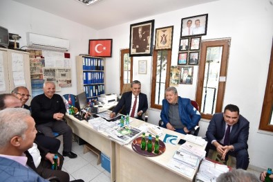 Muratpaşa Belediyesi Şehitlerin Anısına Helva Dağıttı