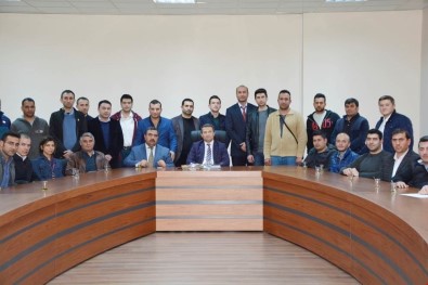 Şehit Enes Çiçek Mesleki Ve Teknik Anadolu Lisesi'nden Kaymakamı Ömer Çimşit'e Ziyaret