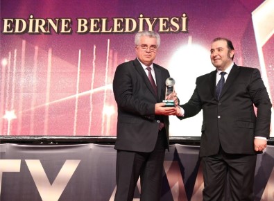 Yılın 'En Başarılı Belediye' Ödülü Edirne Belediyesi'ne