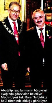 'Vur Emri' veren başkanın yanında bakın kimler var!