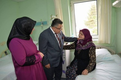 Başkan Yağcı'nın Hastane Ziyareti
