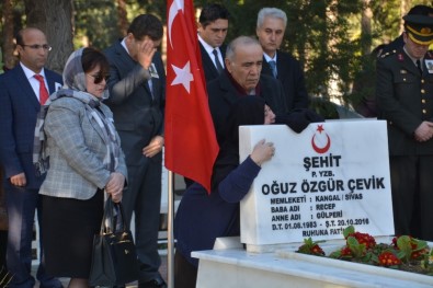 İzmir'in İlçelerinde Duygu Yüklü 18 Mart Törenleri
