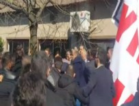 Meral Akşener'in toplantısına saldırı