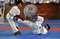 Okullararası Gençler Karate Müsabakaları Gümüşhane'de Başladı