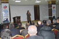 ESKİ MİLLETVEKİLİ - Şırnak'ta 'Yeniden Büyük Türkiye Gençlik Buluşması' Konferansı