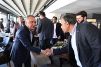 İSMAIL KAYA - Başkan Böcek, İş Adamlarıyla Buluştu