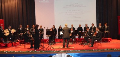 Elazığ'da Şehitler Anısına Konser Verildi
