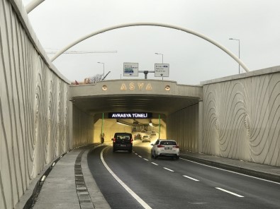 Avrasya Tüneli'nin Geçiş Ücreti İnternet Üzerinden De Ödenebilecek