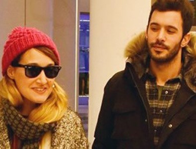 Barış Arduç, Gupse Özay'ın ailesiyle tanıştı